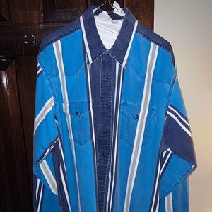 Vintage Wrangler Pearl snap